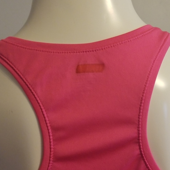 Pink Silky Razorback Fitness Top - Picture 4 of 6
